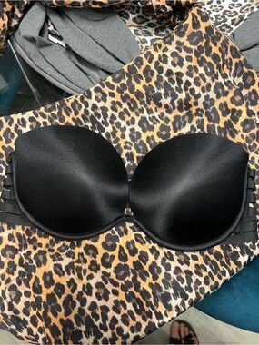 ☀️ La SENZA Black Strapless Push Up Bra with Caged Sides
